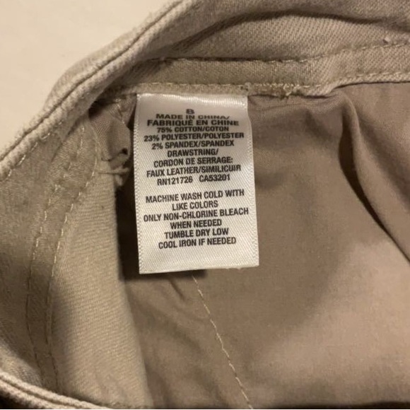 Aeropostale Khaki Beige Zipper Skirt size 8 leather ties - Picture 5 of 6